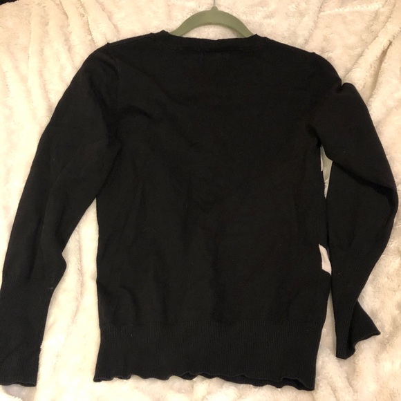 Black and white Calvin Klein sweater - Picture 2 of 3